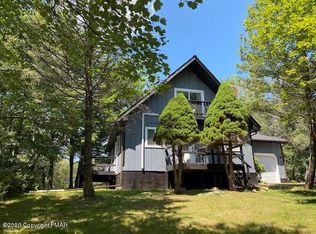 1487 Clover Rd, Long Pond, PA 18334