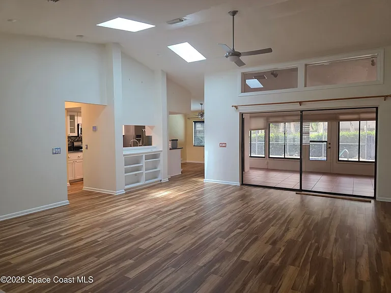 1825 Fox Bay Dr — Photo 6