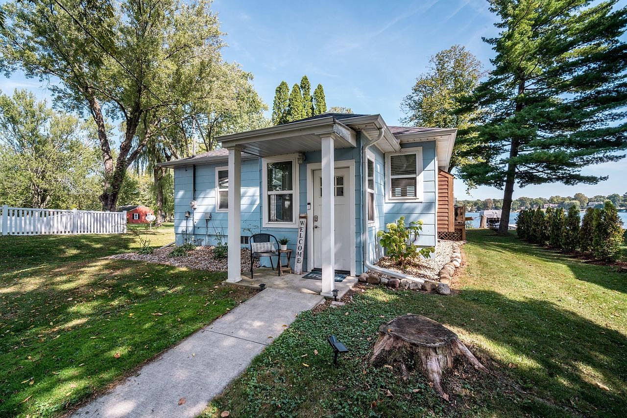 5112 Wickert DRIVE, West Bend, WI 53095 | MLS #1935989 | Zillow