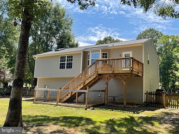 5th image of 8510 Leslie Ct