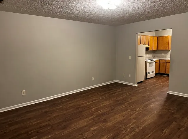 2 bed, 900 sqft, $850 — Photo 4