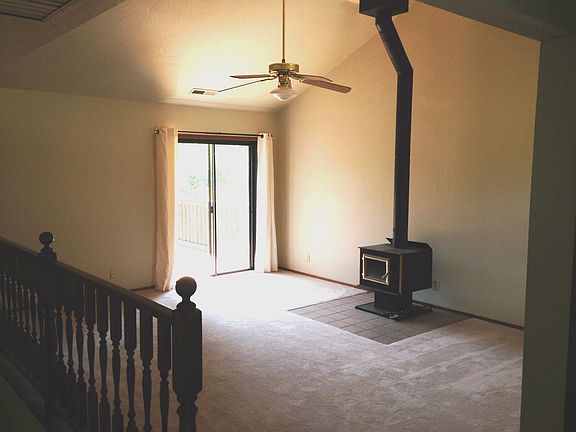 5th image of 2234 Calaveras Ave