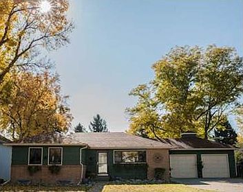 1st image of 918 Alderson Ave