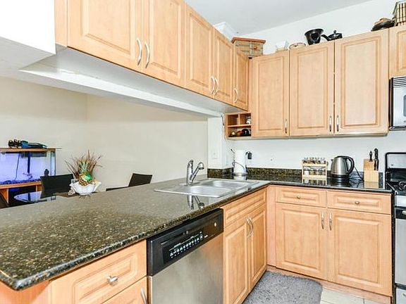 3rd image of 4409 Weatherington Ln Unit 204