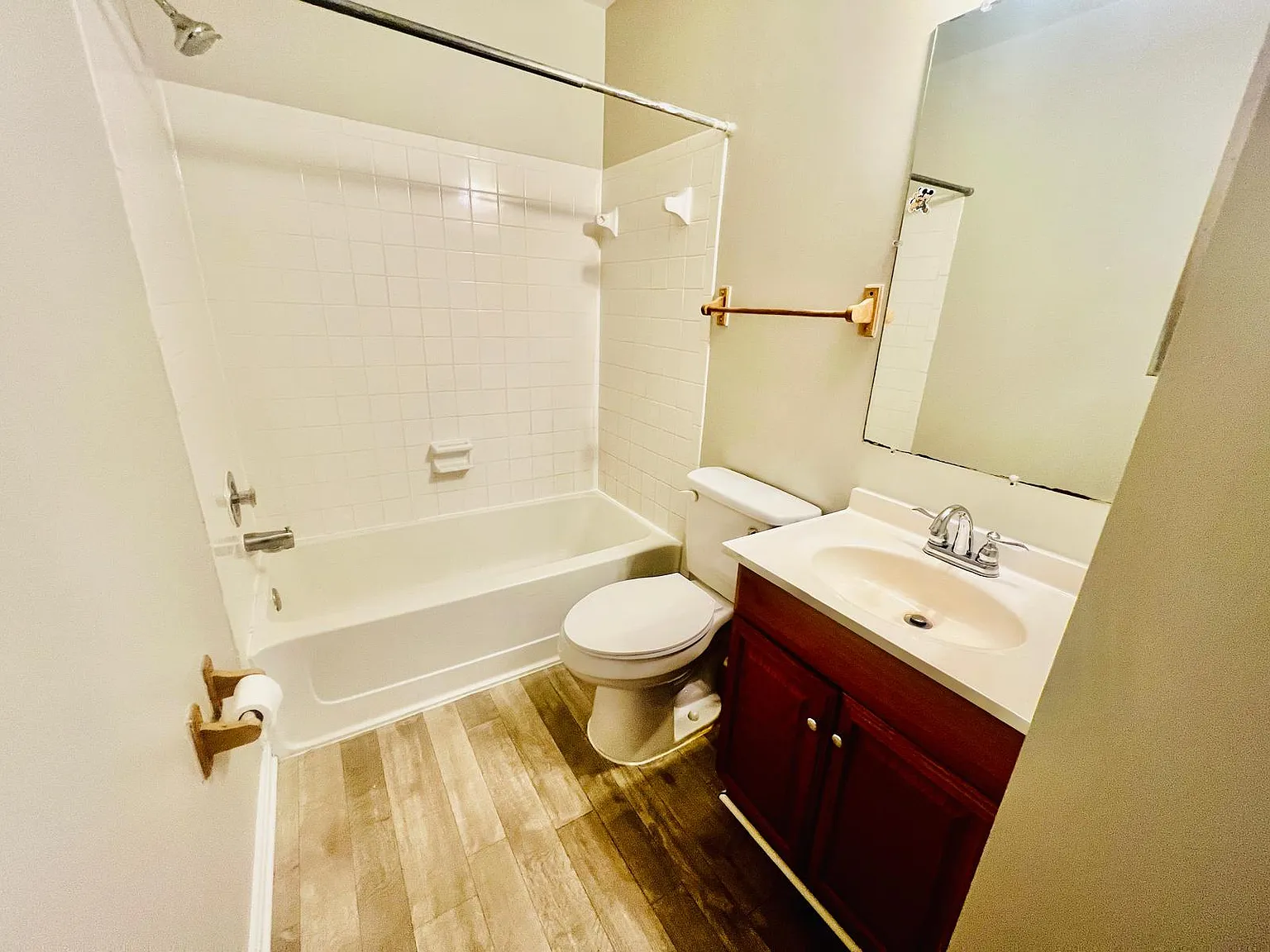 3 bed, 3.5 bath, 1742 sqft, $1,475 — Photo 4