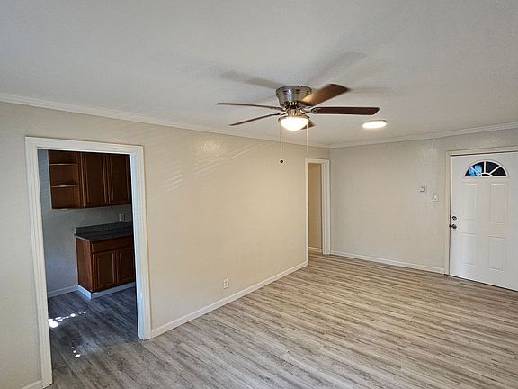 4th image of 545 S 11th St #7