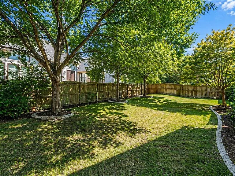 320 Baymist Dr — Photo 36