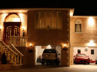 230 Barbara St, Staten Island, NY 10306