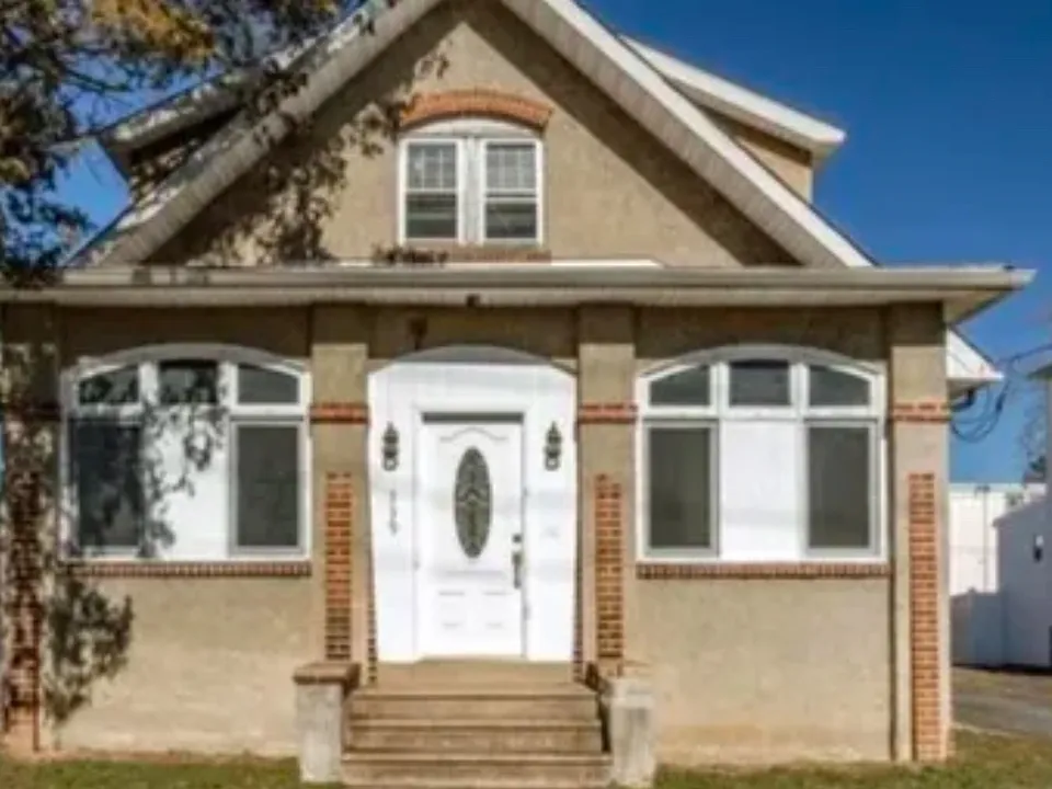 339 Glenwood Ave #2
