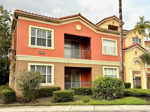 4402 SW 160th Ave, Miramar, FL 33027