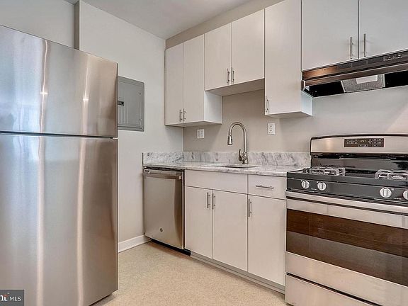 4th image of 1101 3rd St SW APT 111