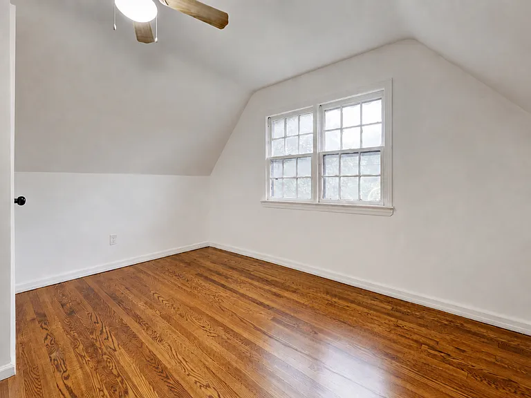 4-21 Saddle River Rd #2 — Photo 9