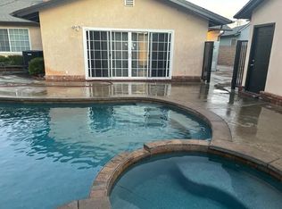 10247 Eglise Ave, Downey, CA 90241