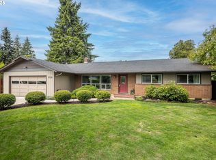 1724 Oak Dr, Eugene, OR 97404