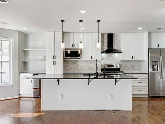 2nd image of 3226 Liberty Commons Dr NW