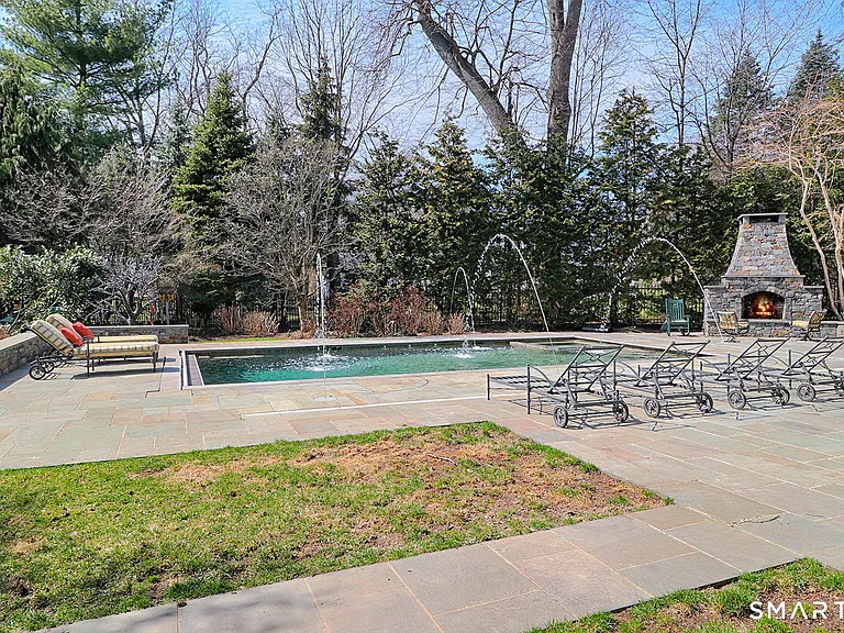 278 Sunnieholme Dr — Photo 7