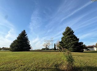 1724 Jefferson St, Algoma, WI 54201