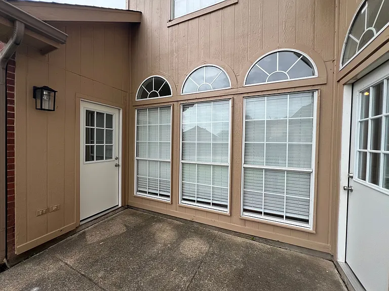 723 Sumner Dr — Photo 46