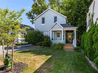 96 N York St, Saint Catharines, ON L2R6E2