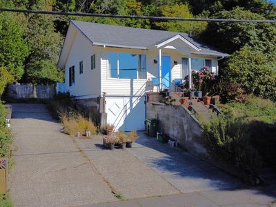 860 8th Ter, Coos Bay, OR, 97420