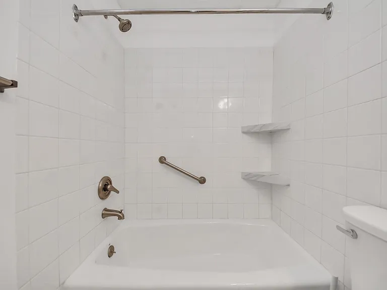 7508 Stewart Rd — Photo 33