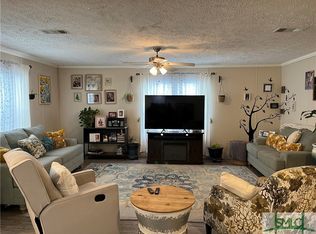 252 Shell Cracker Dr, Fleming, GA 31309