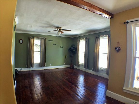 3rd image of 17 N West St