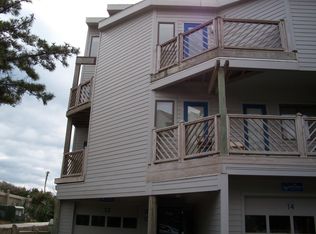 301 Salter Path Rd, Atlantic Beach, NC 28512