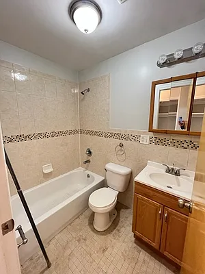 Rented by REAL New York | media 31