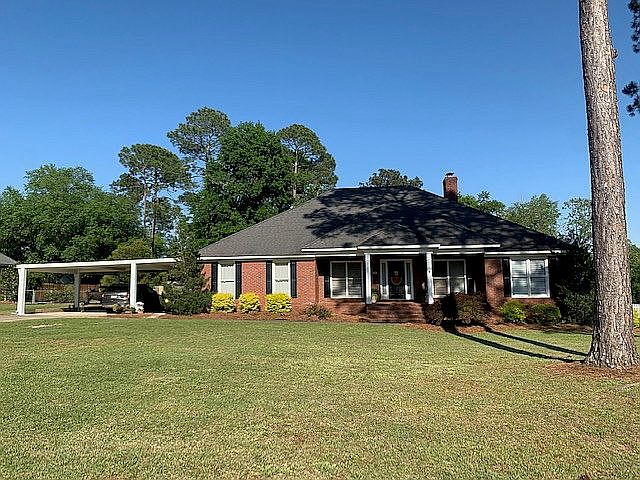 1st image of 108 Lavender Ln