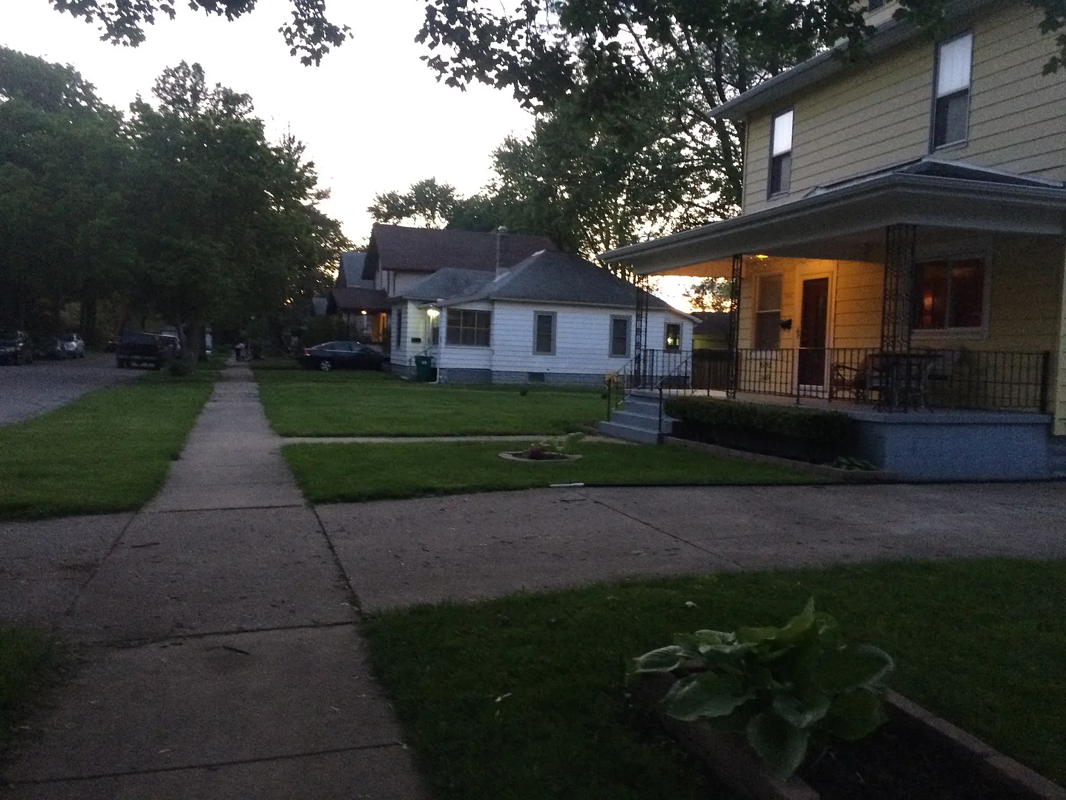 1008 W Vine St photo 1