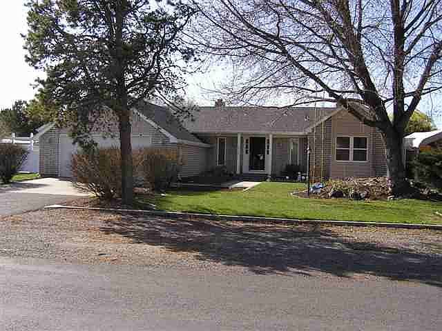 1st image of 3019 S Bruce Lee Ln