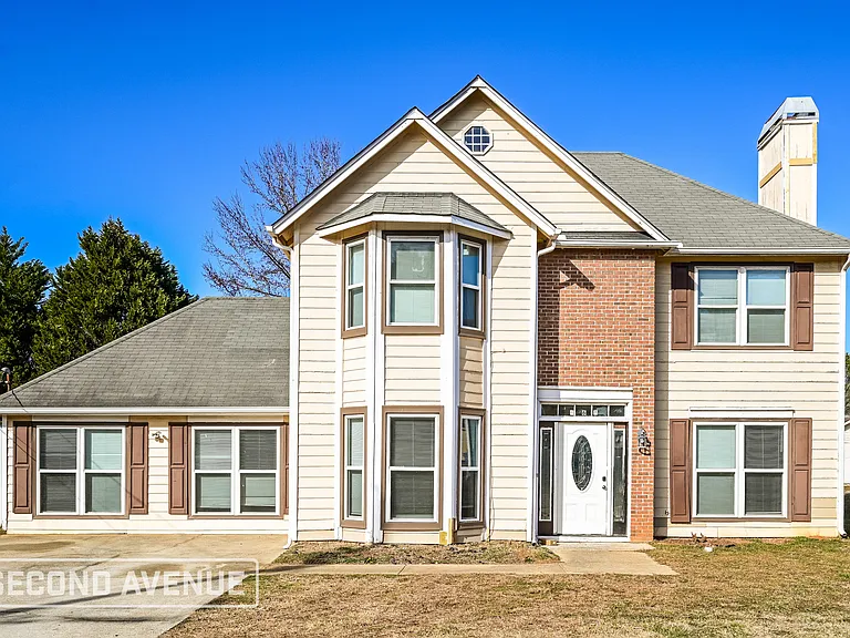 461 Camp Hill Ln — Photo 1