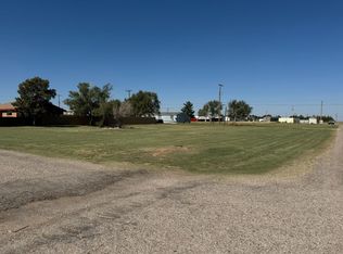 301 N Plains Ave, Happy, TX 79042
