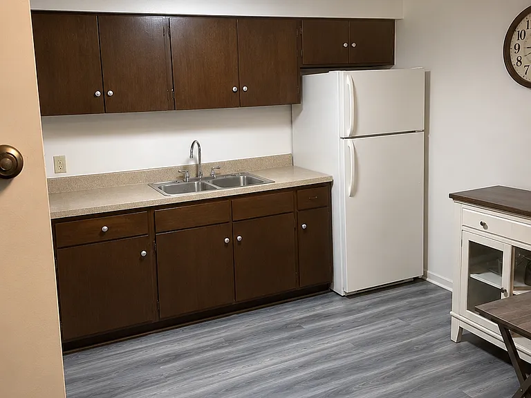 117 E Park St #3 — Photo 7