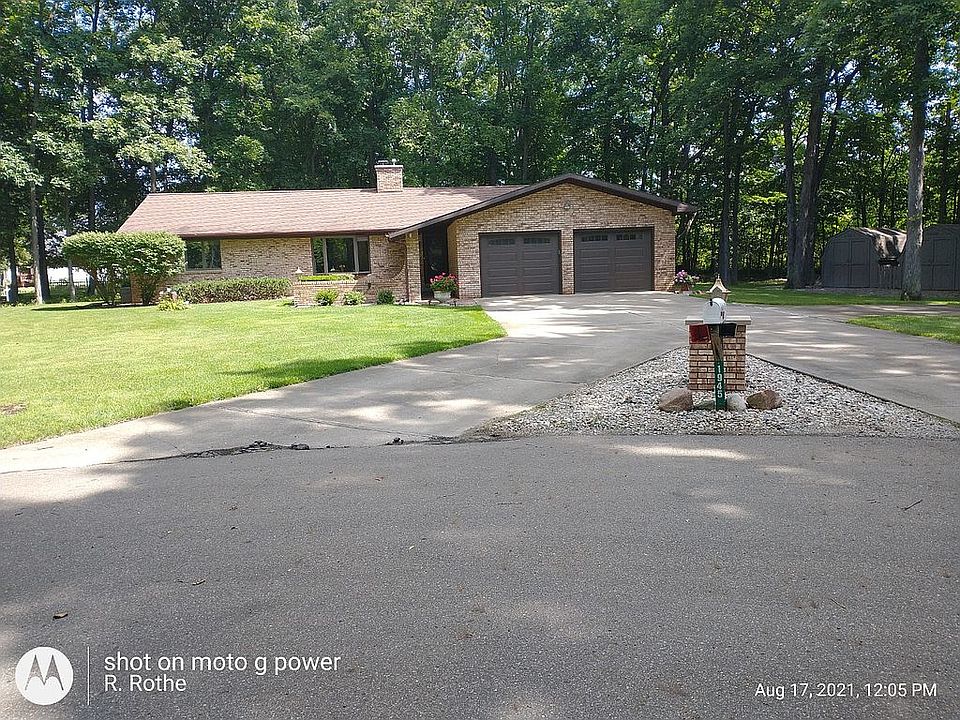 1st image of 1945 Maplewood Dr
