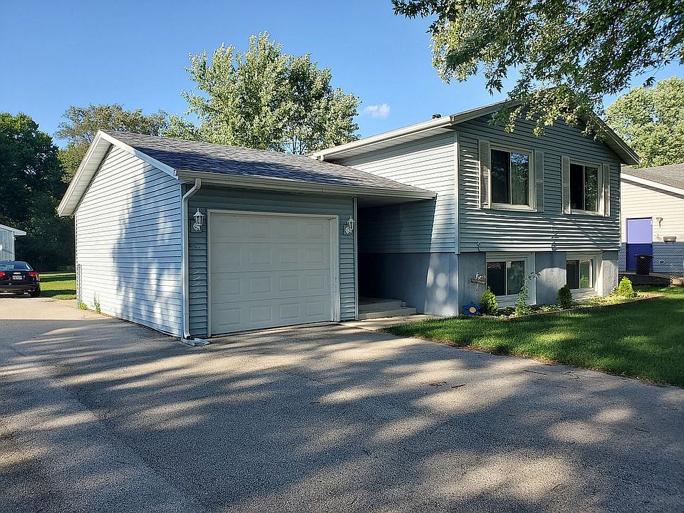 1st image of 1420 Minns Dr