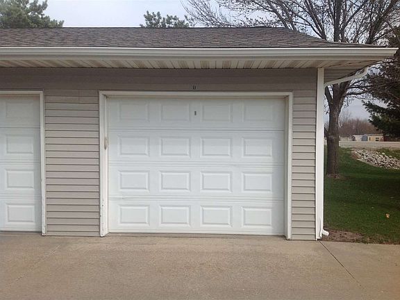 3rd image of 130 Shannon Dr Unit 1