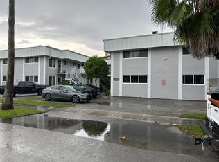 1638 Dewey St #108, Hollywood, FL 33020