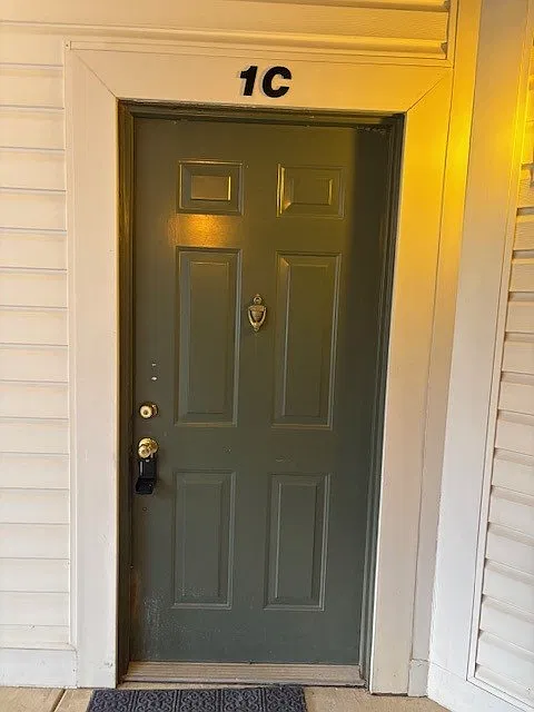3 bed, 1220 sqft, $1,850 — Photo 2