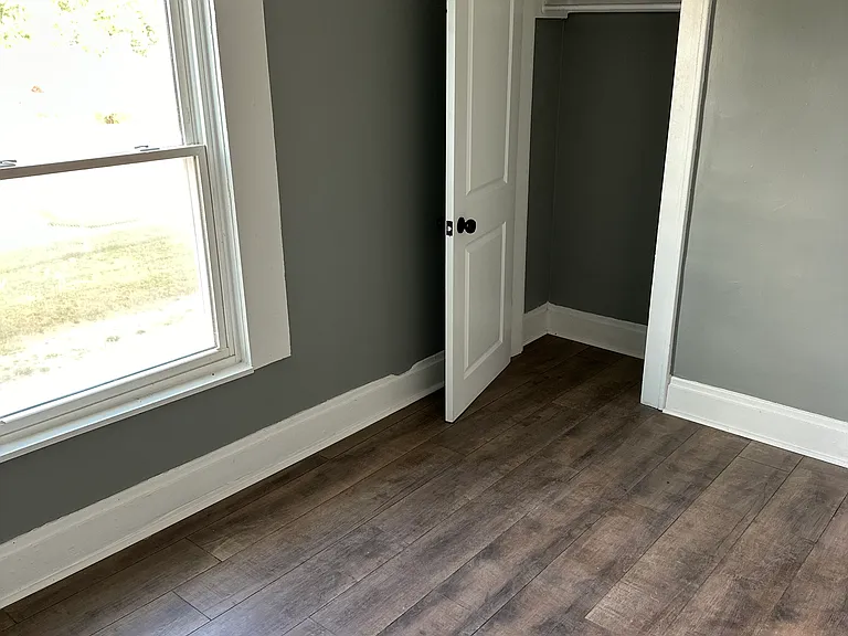629 Sheldon Ave — Photo 13