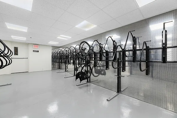 Rented by REAL New York | media 28