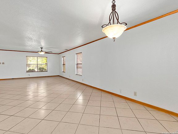 4th image of 6311 Regency Ct