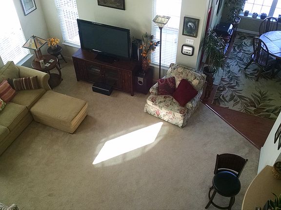 4th image of 8104 Rose Hill Dr