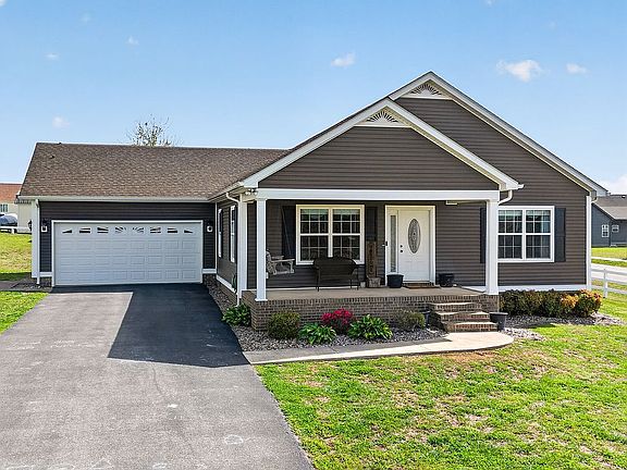 4th image of 100 Cross Breeze Ct