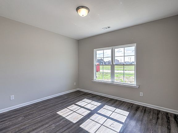 5th image of 41 Bartow St Lot 7