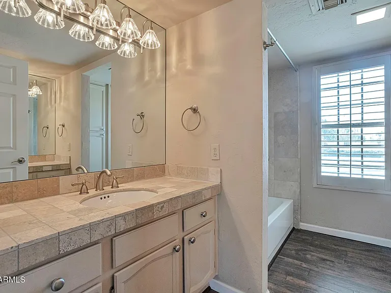 7809 E Montebello Ave — Photo 27