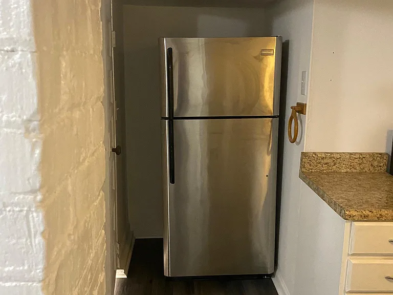 2217 Floyd Ave #C — Photo 9