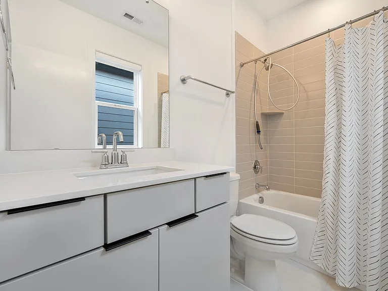 46 Rosedale Way — Photo 18