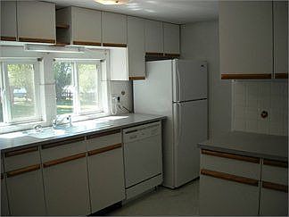 4th image of 2678 Horseshoe Ln